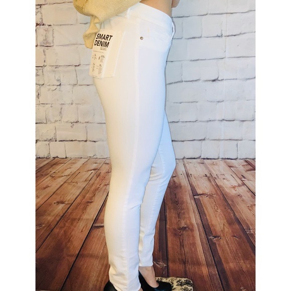 π π SOLD NWT Danny Smart Denim skinny jeans! - Picture 4 of 8